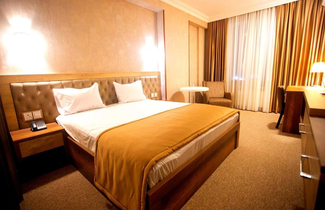 Royal Sapphire Hotel Баку Екстер'єр фото